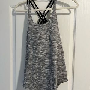 LULULEMON BUILT-IN BRA TANK Size 2
